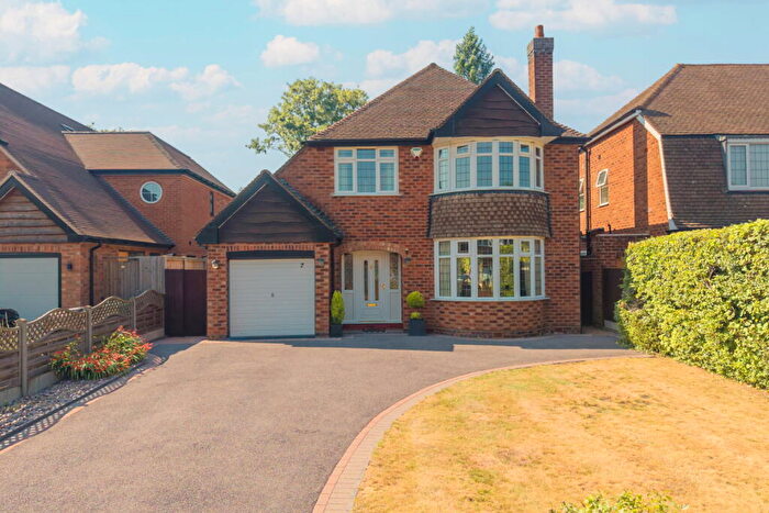 3 Bedroom Detached House For Sale In Yewhurst Road, Solihull, No Chain, B91
