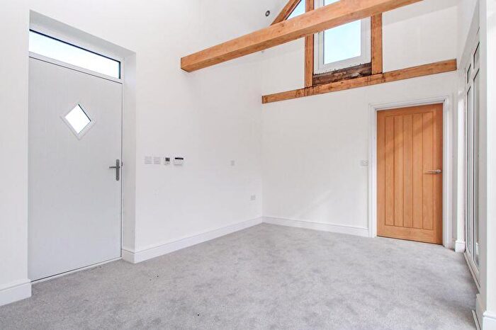 4 Bedroom Barn Conversion For Sale In The Coach House, Barford Road, Blunham, MK44