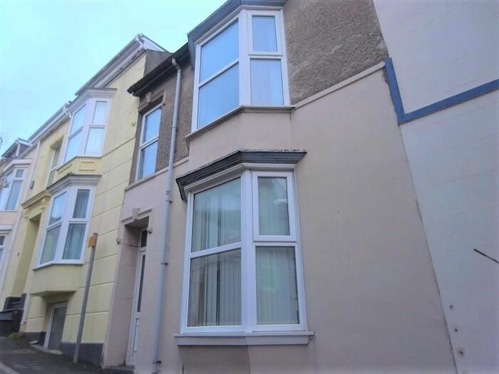 3 Bedroom Property To Rent In Penmaesglas Road, Aberystwyth, SY23
