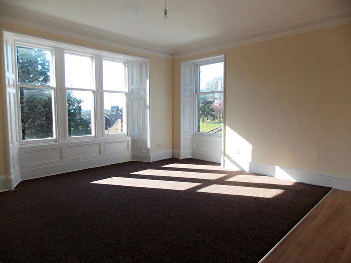 2 Bedroom Flat To Rent In Coupar Angus Road, Dundee, DD2