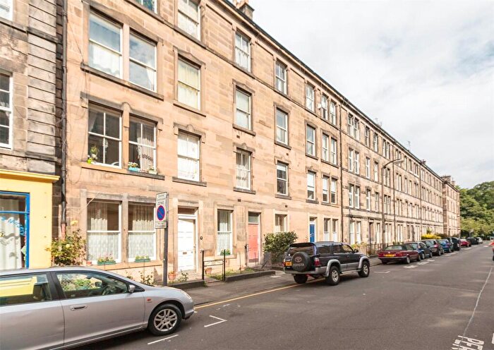 2 Bedroom Flat To Rent In Valleyfield Street, Edinburgh, EH3
