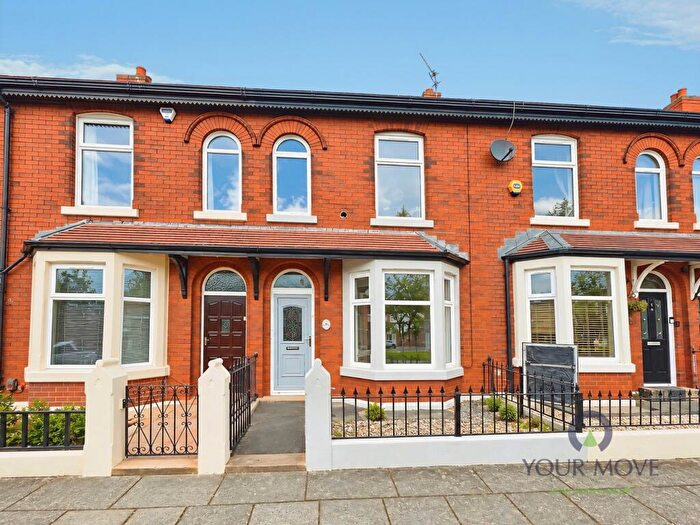 3 Bedroom Terraced House For Sale In Franklin Road, Blackburn, Lancashire, BB2