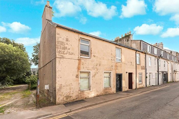 2 Bedroom Flat For Sale In Boyd Street, Largs, North Ayrshire, KA30