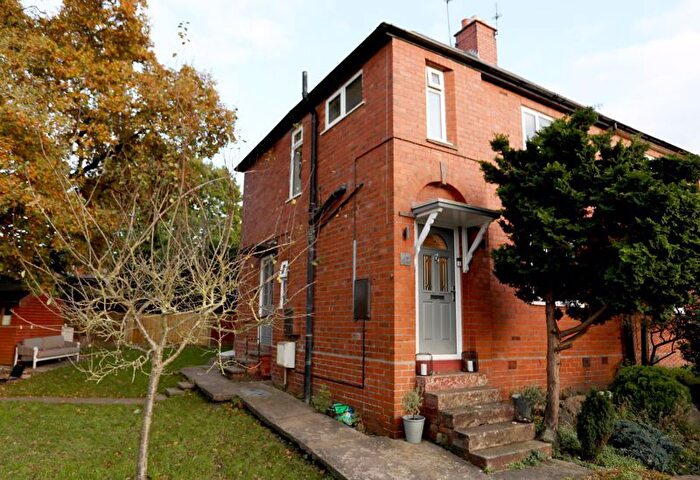 3 Bedroom Semi-Detached House For Sale In Wrekin View, Madeley, TF7