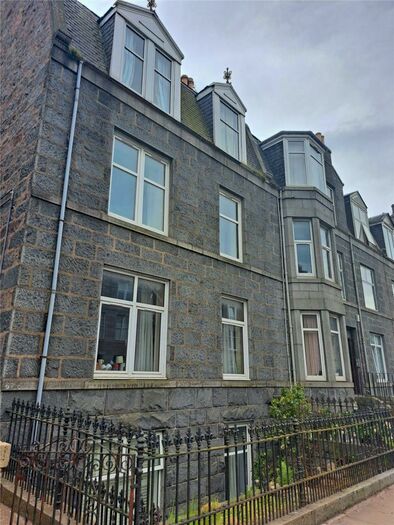 2 Bedroom Apartment To Rent In Union Grove, West End, Aberdeen, AB10
