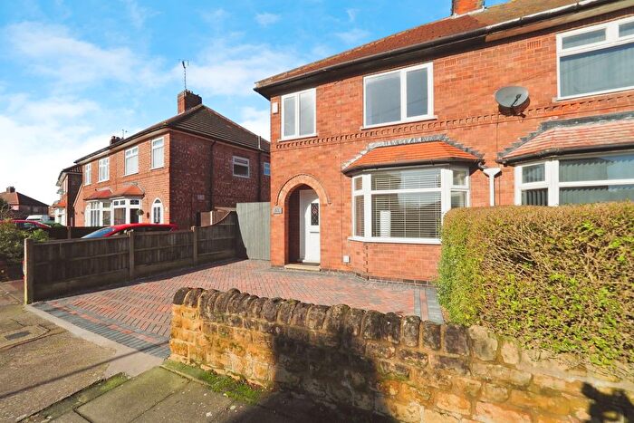 3 Bedroom Semi Detached House For Sale In West Crescent, Nottingham, NG9