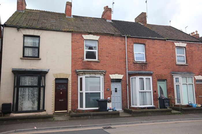 3 Bedroom Terraced House To Rent In North Street, Bridgwater, TA6