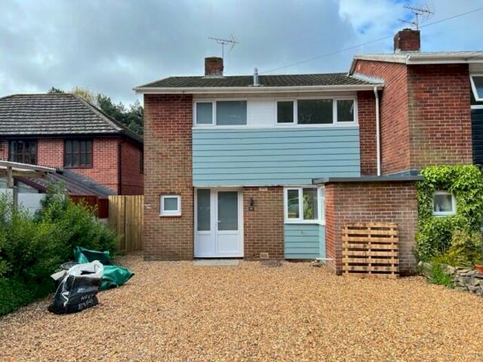 3 Bedroom House To Rent In Loewy Crescent, BH12