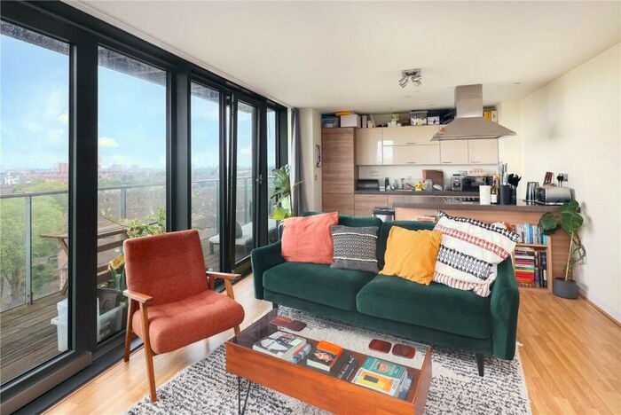 2 Bedroom Flat To Rent In Sky Apartments, Homerton Road, London, E9