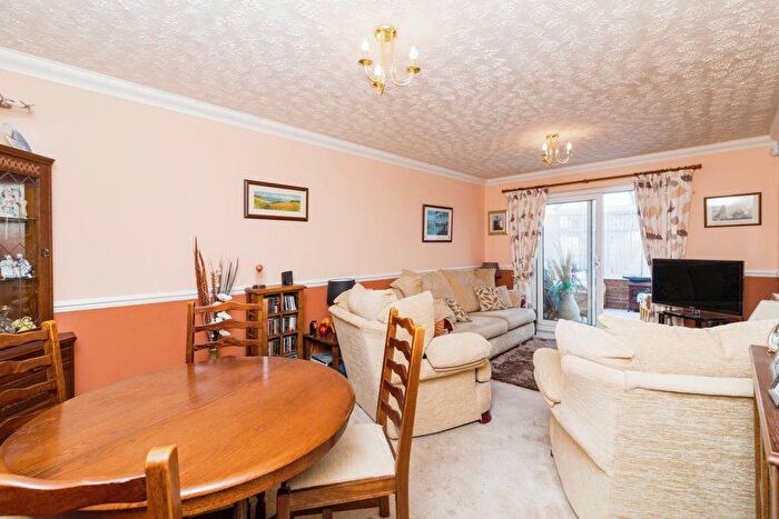 2 Bedroom Bungalow For Sale In Will Rede Close, Beccles, NR34
