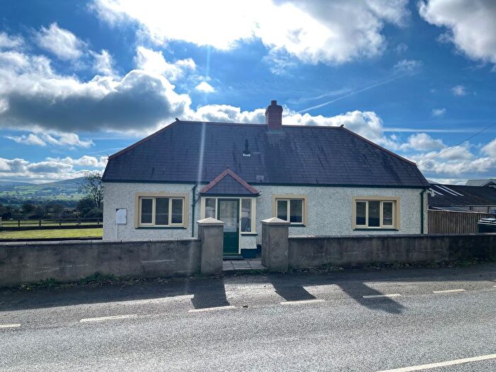 3 Bedroom Bungalow To Rent In Eglwyswrw, Crymych, SA41