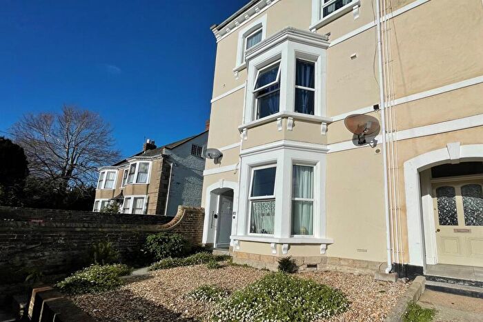 1 Bedroom Flat To Rent In Bridport, DT6