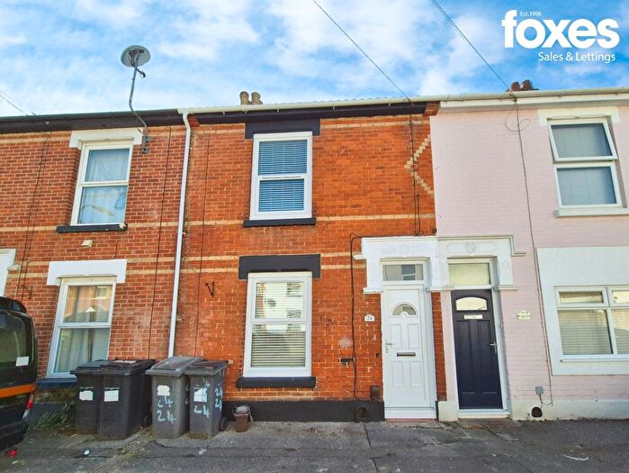 3 Bedroom Terraced House To Rent In York Place, Bournemouth, Dorset, BH7