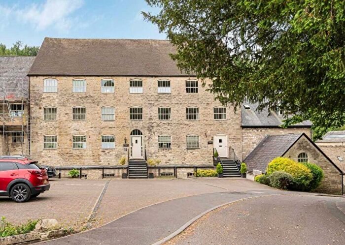 2 Bedroom Apartment For Sale In The Yarn Store, Longfords Mill, Minchinhampton, GL6