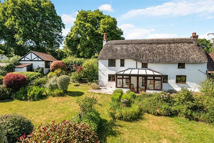 3 Bedroom Detached House For Sale In Birchill, Axminster, EX13