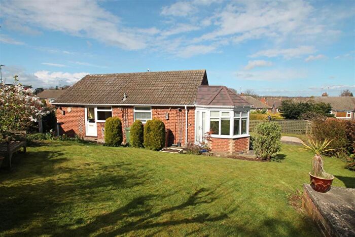 3 Bedroom Detached Bungalow For Sale In Poplar Avenue, Wetherby, LS22