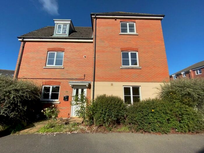 5 Bedroom Town House To Rent In Basil Drive, Downham Market, PE38