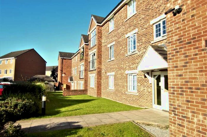 2 Bedroom Apartment To Rent In New Forest Way Middleton, LS10