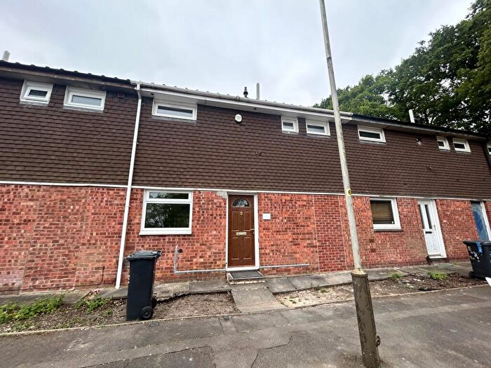 2 Bedroom House To Rent In Davison Close, Leicester, LE5