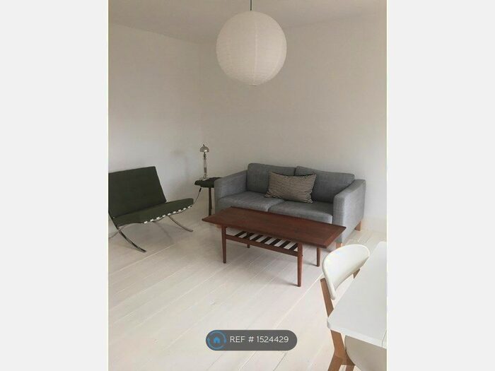 1 Bedroom Flat To Rent In Denman Road, London, SE15