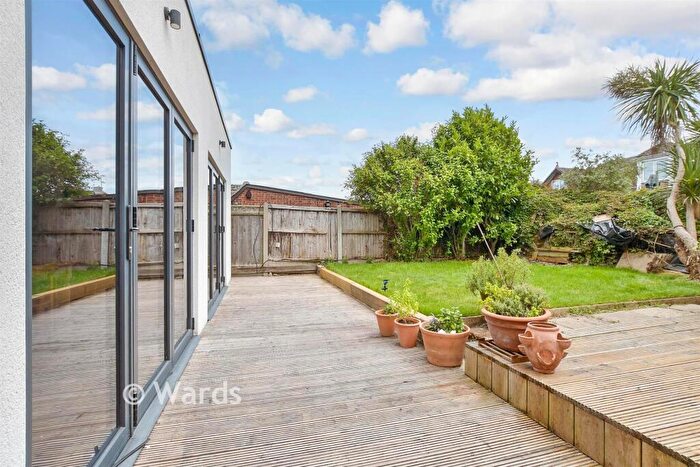 2 Bedroom Semi Detached House For Sale In Vale Road, Whitstable, Kent, CT5