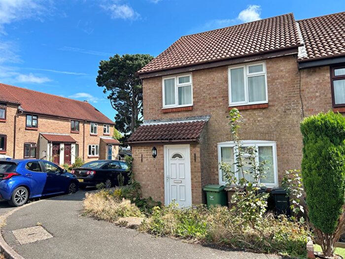 3 Bedroom End Terrace House For Sale In School Place, Bexhill-On-Sea, TN40