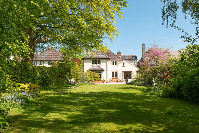 4 Bedroom Detached House For Sale In Huntingdon Road, Cambridge, CB3