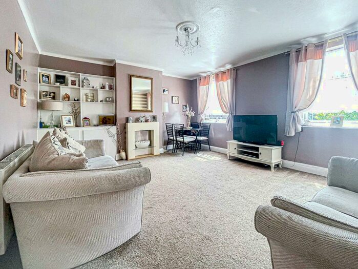 2 Bedroom Apartment To Rent In Wood Lane, Dagenham, RM8