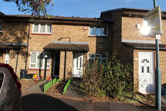 2 Bedroom Terraced House To Rent In Fiennes Close, Dagenham, RM8