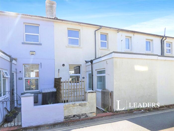 3 Bedroom Terraced House To Rent In Gloucester Road, BN17