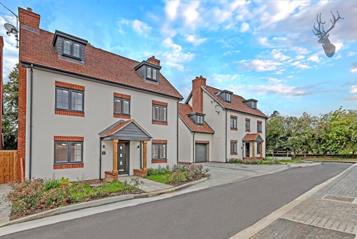 5 Bedroom Detached House To Rent In Waltham Grange, Chelmsford, CM3