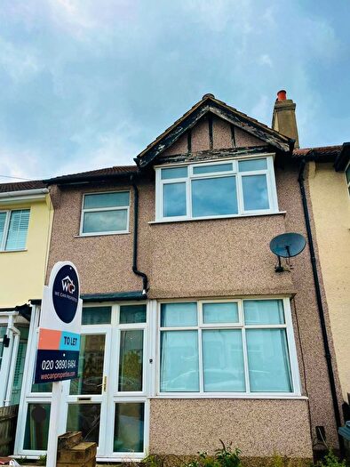 3 Bedroom Terraced House To Rent In Donnybrook Road, London, SW16