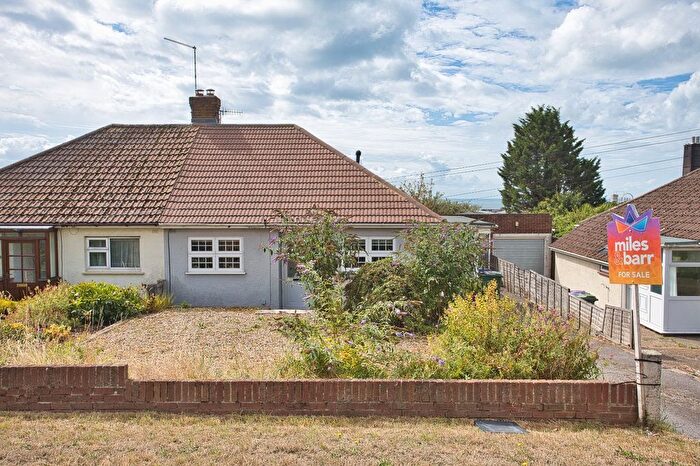 2 Bedroom Bungalow For Sale In Wear Bay Road, Folkestone, Kent, CT19