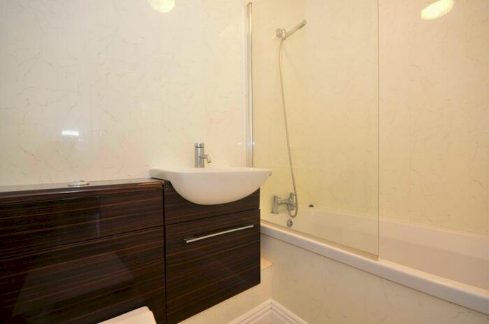 2 Bedroom Apartment To Rent In Fulwell Road, Fulwell, Sunderland, SR6