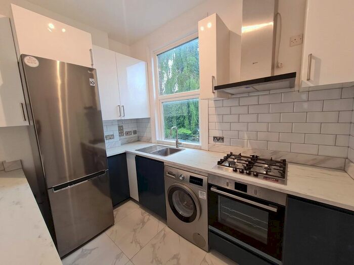 3 Bedroom Terraced House To Rent In Fordhook Avenue, Ealing Common, London, W5