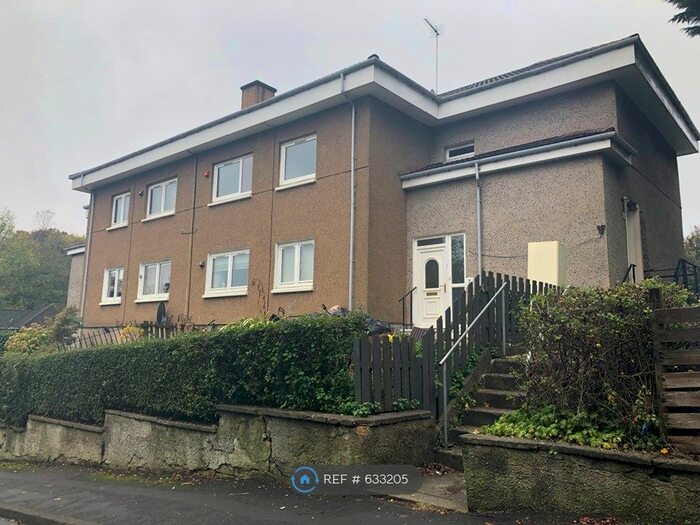 3 Bedroom Flat To Rent In Cloch Street, Glasgow, G33