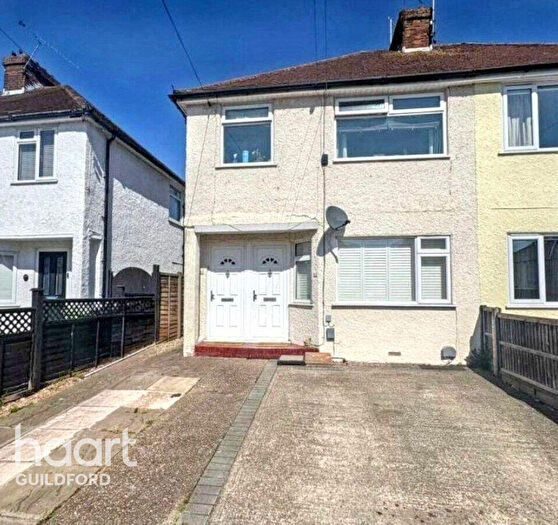 1 Bedroom Maisonette For Sale In Boxalls Lane, Aldershot, GU11