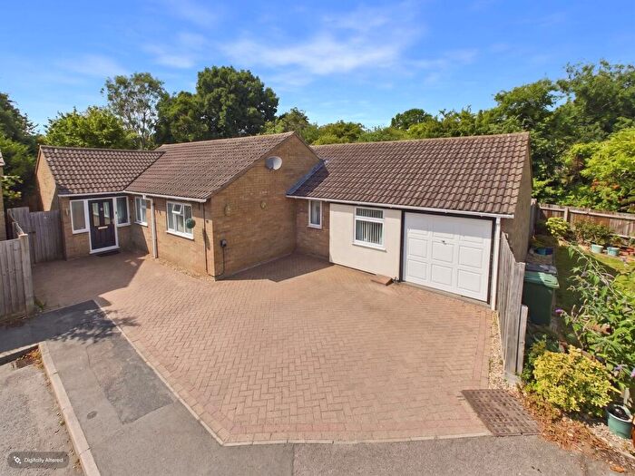 4 Bedroom Detached Bungalow For Sale In Castel Way, Folksworth, PE7