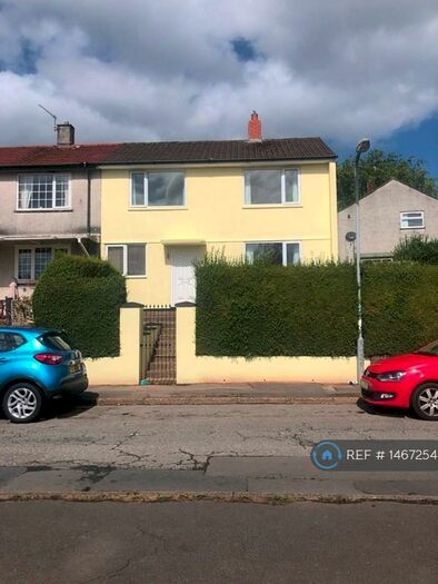 3 Bedroom End Of Terrace House To Rent In Channel View, Cwmbran, NP44
