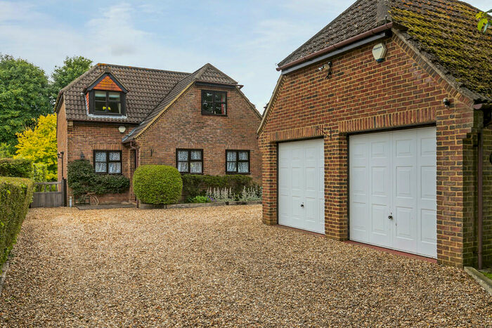 4 Bedroom Detached House For Sale In Station Road, Chilbolton, Stockbridge, SO20