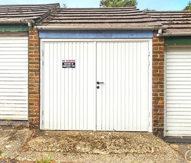 Garages For Sale In Garage At Lingwood, Bracknell, RG12