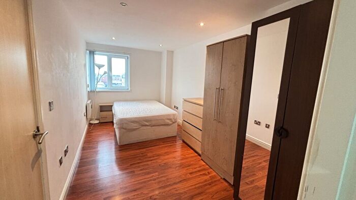 2 Bedroom Apartment To Rent In The Bar, St James Gate, NE1