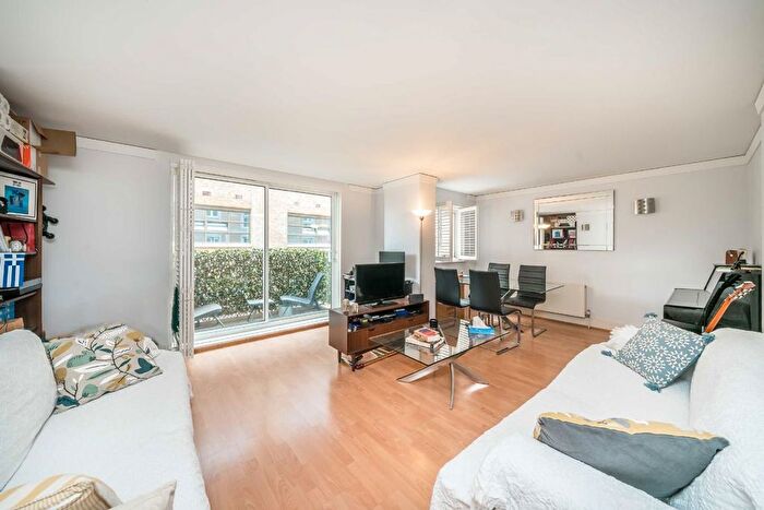 1 Bedroom Flat To Rent In Victoria Street, Westminster, SW1H