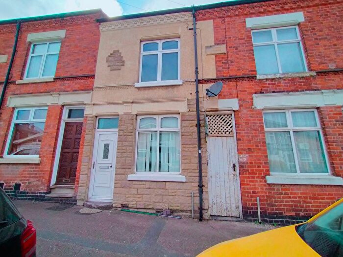 2 Bedroom Terraced House To Rent In Kingsley Street, Leicester, LE2