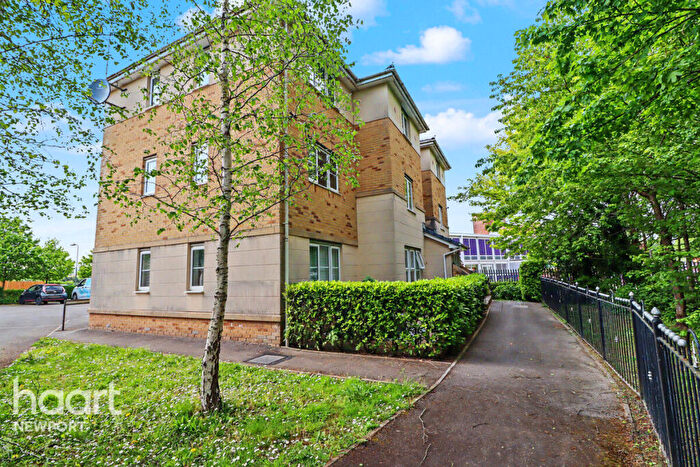 2 Bedroom Apartment For Sale In Schooner Walk, Newport, NP10