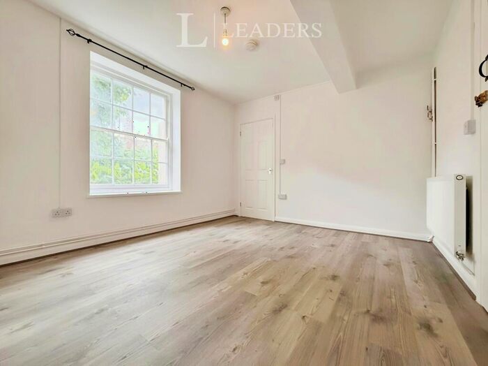 Studio To Rent In St. Stephens Road, Norwich, NR1