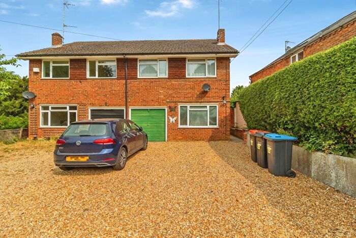 3 Bedroom Semi-Detached House For Sale In Hardwick Road, Woburn Sands, Milton Keynes, MK17