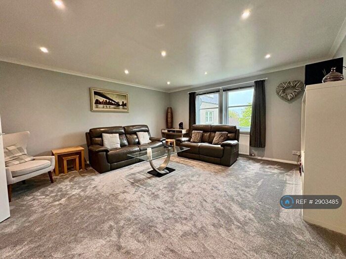 2 Bedroom Flat To Rent In Cults, Aberdeen, AB15