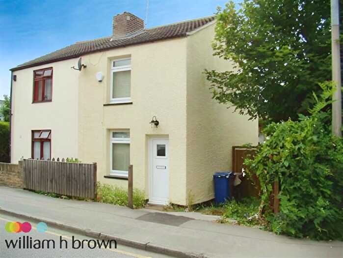 2 Bedroom Property To Rent In Victoria Road, Stanford Le Hope, SS17