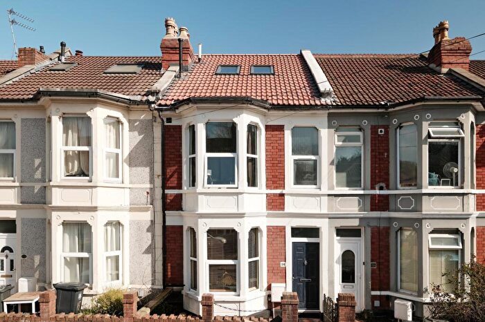 6 Bedroom Terraced House To Rent In Cottrell Road, Bristol, BS5